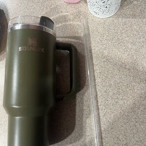 Green 40 OZ Stanley with straw